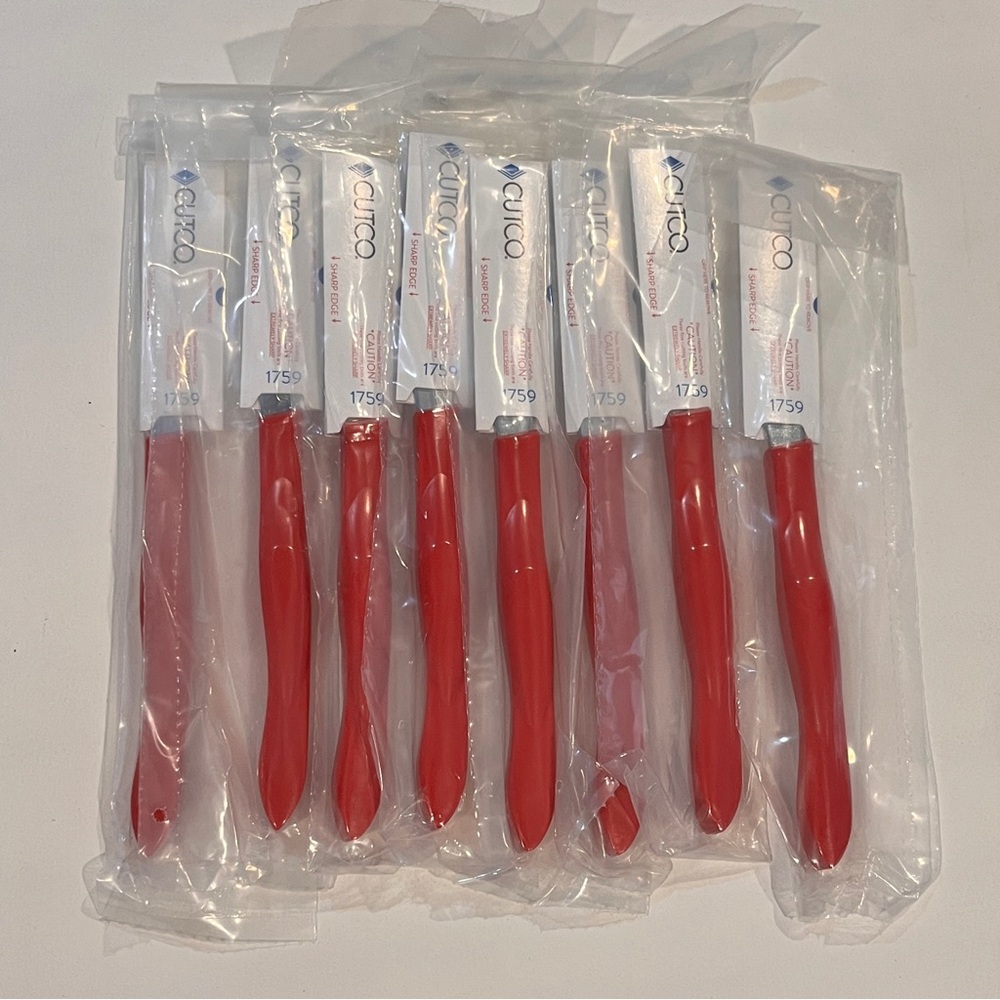 8x Cutco 1759 Table Knives with Red Handles (1866 8-Pc. Table Knife Set w/o Box)